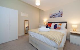 Characterful 2 Bedroom Apartment In Brixton